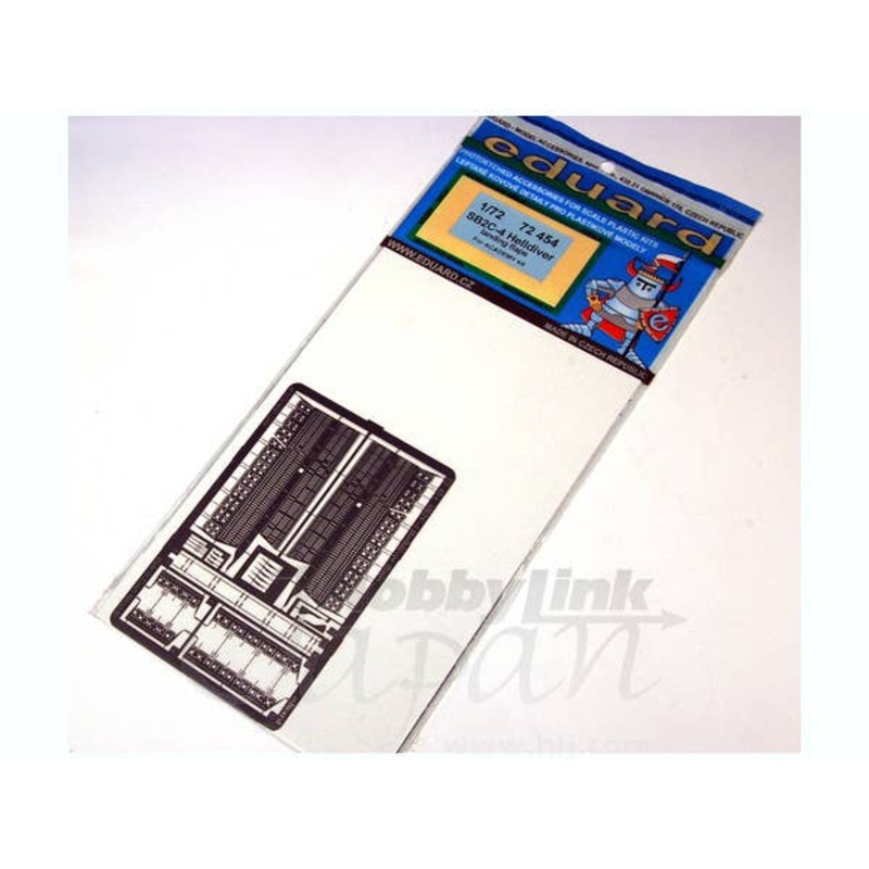 1/72 SB2C-4 Helldiver Landing Flaps (for Academy)