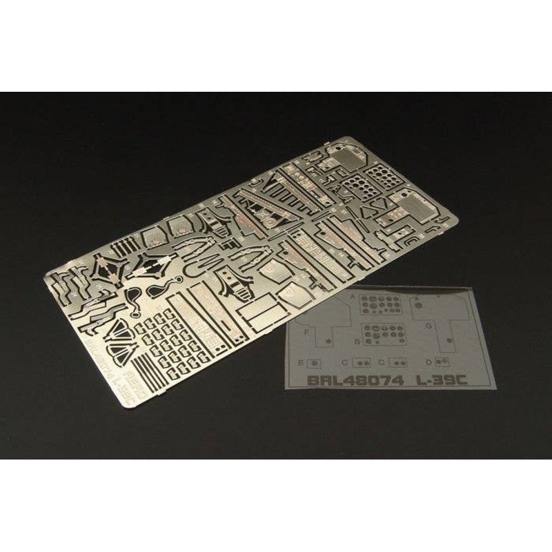 1/48 L-39C (Special Hobby kit)