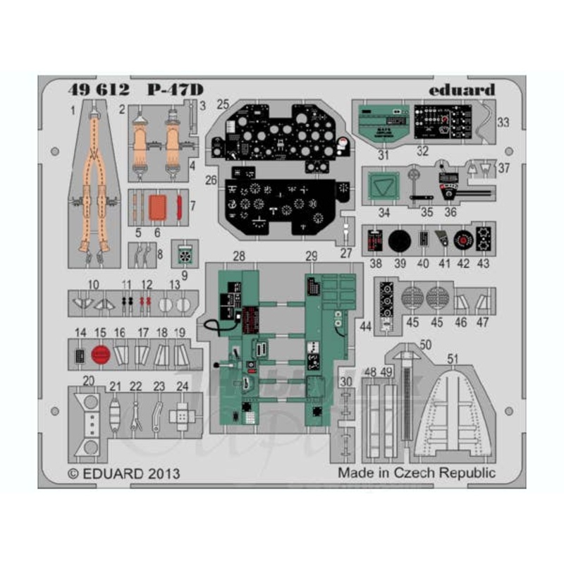 1/48 P-47D S.A. (Hobby Boss)