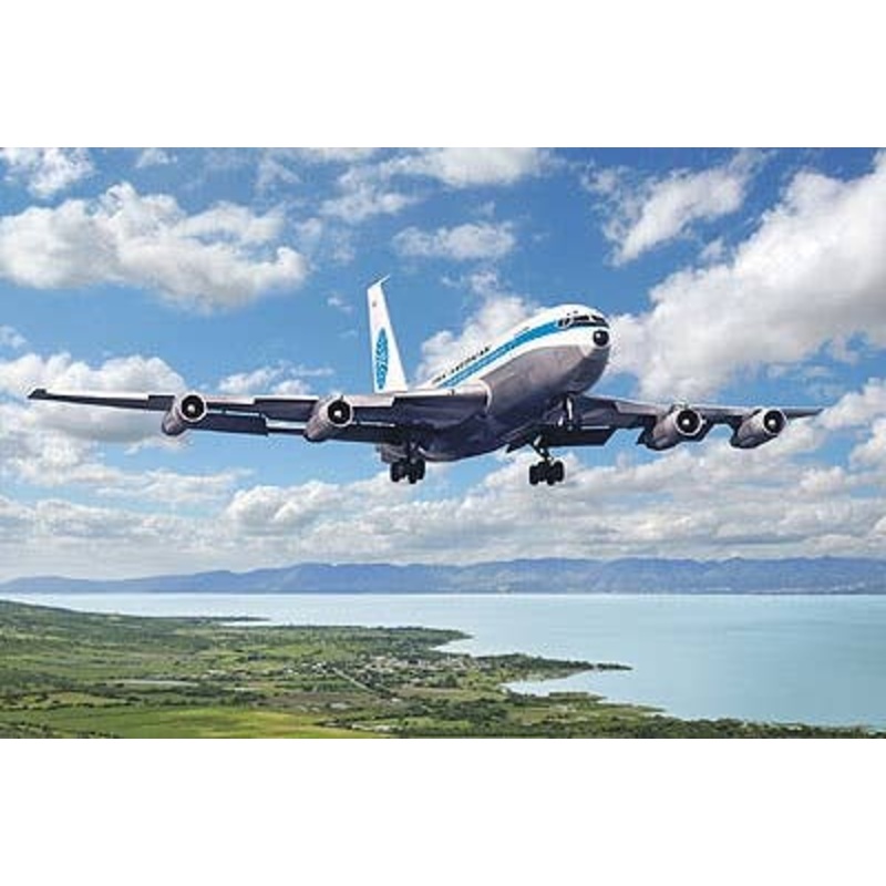 1/144 Boeing 720B Pan American