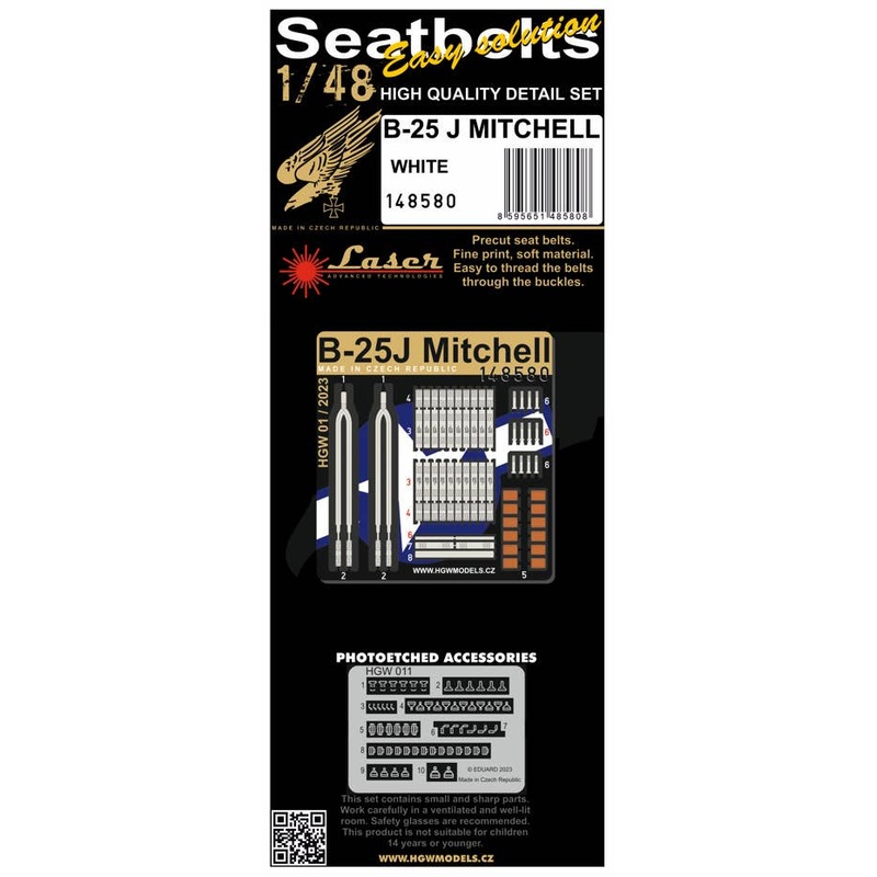 1/48 B-25J Mitchell (WHITE)