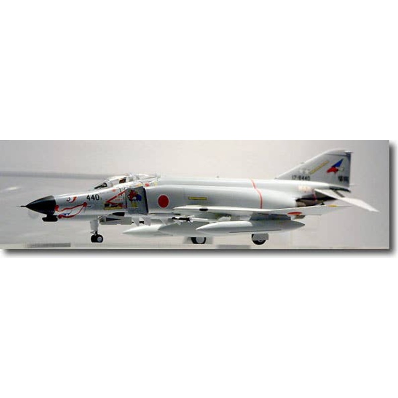 1/72 F-4EJ Phantom II "2002 Senkyo Shark Mouth"