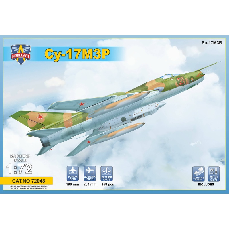 1/72 Su-17M3R Reconnaissance Fighter-Bomber with KKR Pod