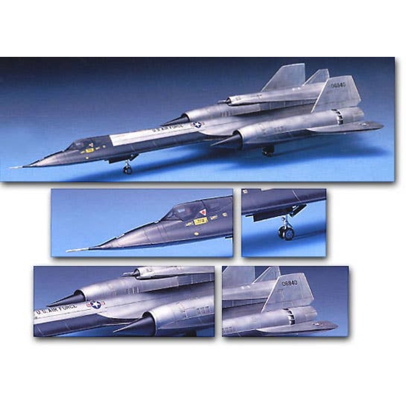 1/72 SR-71A Black Bird w/GTD-21