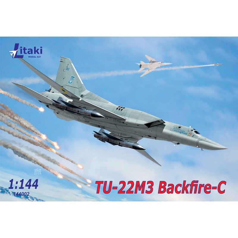 1/144 Tu-22M3 Backfire-C