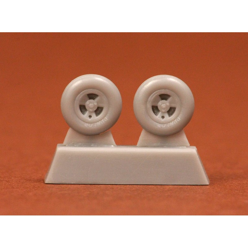 1/72 Spitfire 3-spoke Wheels (For Late Mark Versions)