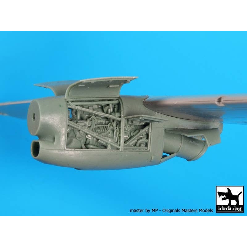 1/72 C-27 J Spartan 1 Engine (for Italeri)