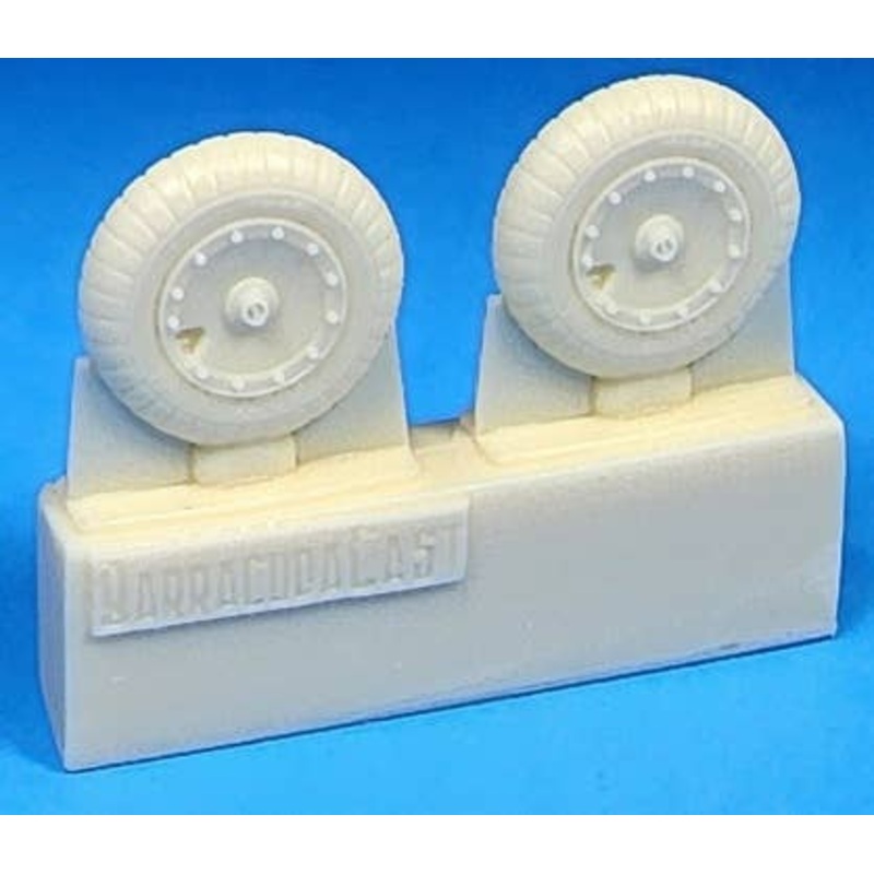 1/72 Fw 190A-6 thru A-9, F, D Mainwheels - Ribbed
