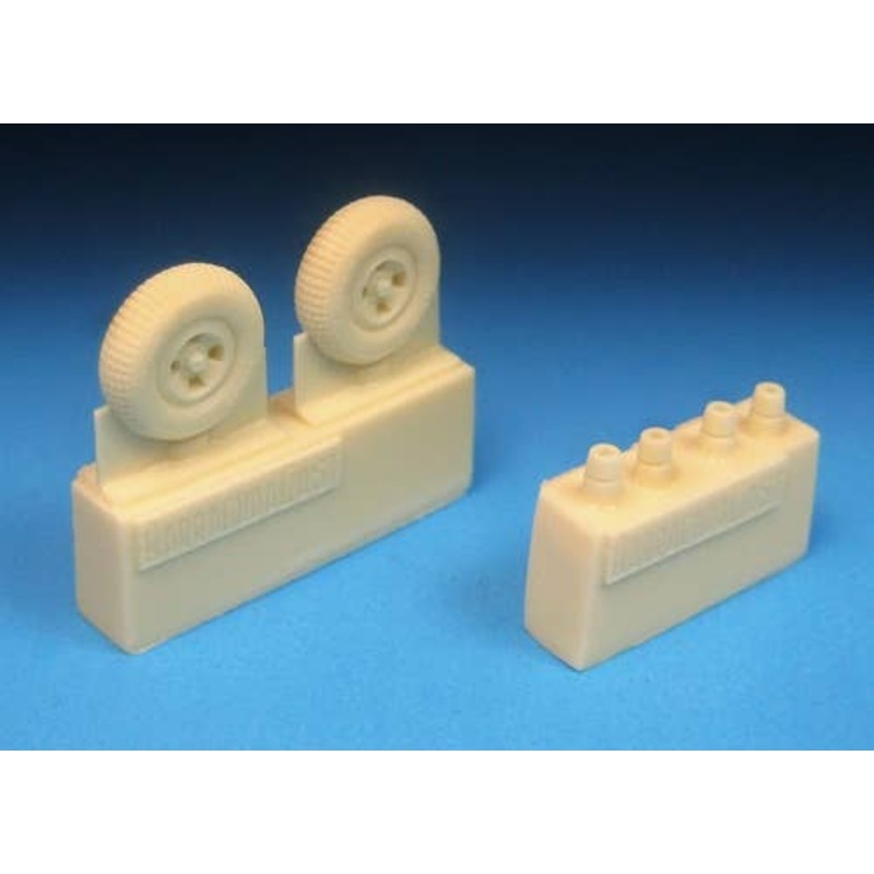 1/72 Spitfire Four Slot Block Tread Mainwheels
