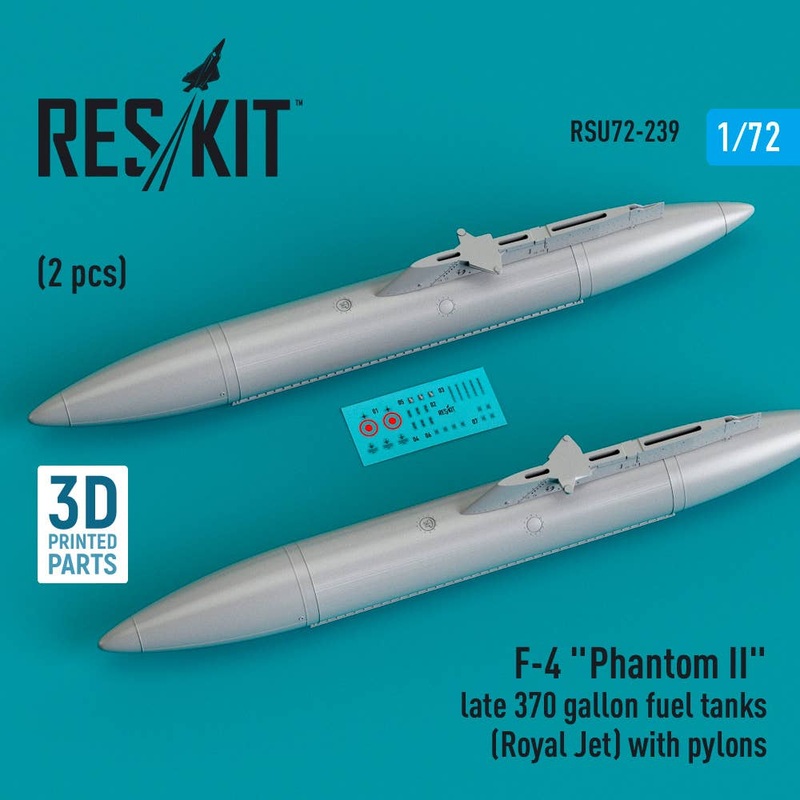 1/72 F-4 Phantom II late 370 gallon fuel tanks (Royal Jet) with pylons (2 pcs) (3D Printed)