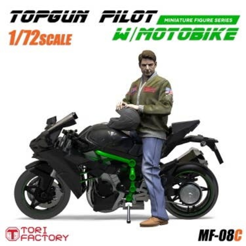 1/72 TOPGUN Pilot w/Motobike