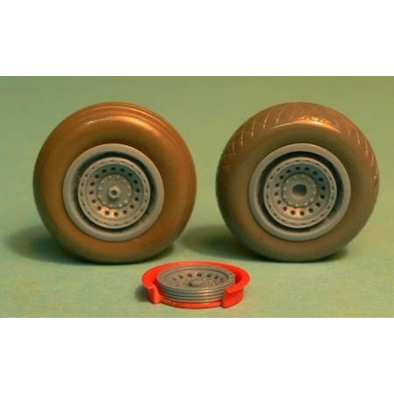1/72 B-29 Wheels Late - Radial tread