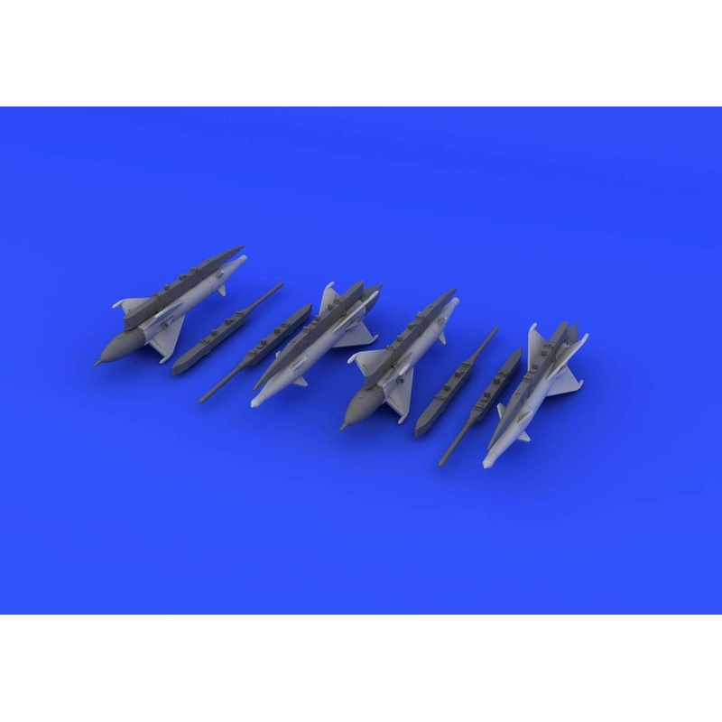 1/72 RS-2US / AA-1 Alkali