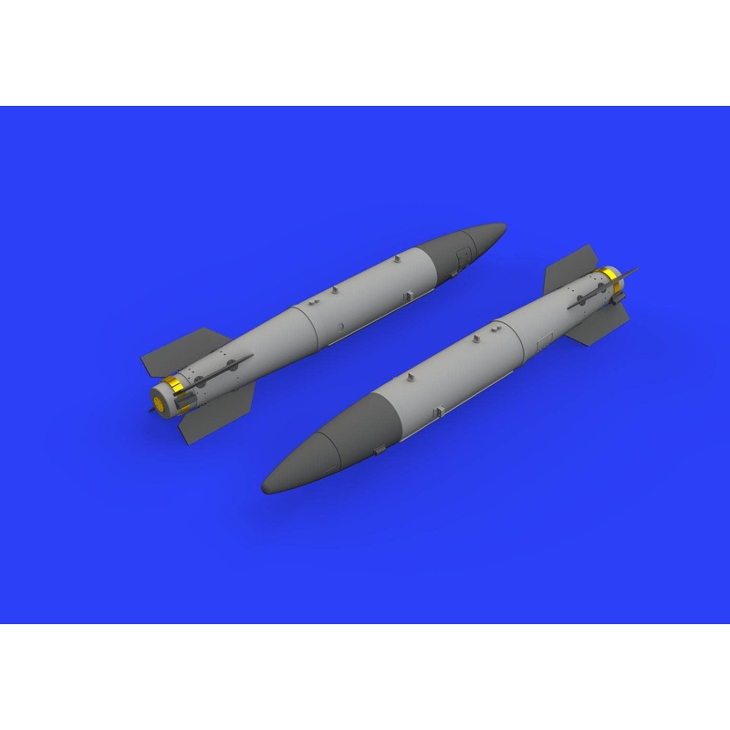 1/72 B43-1 Nuclear Weapon w/SC43-4/-7 Tail Assembly
