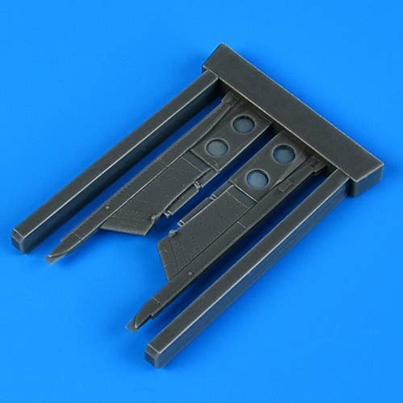 1/72 OV-10A Bronco wing pylons (for ACADEMY)