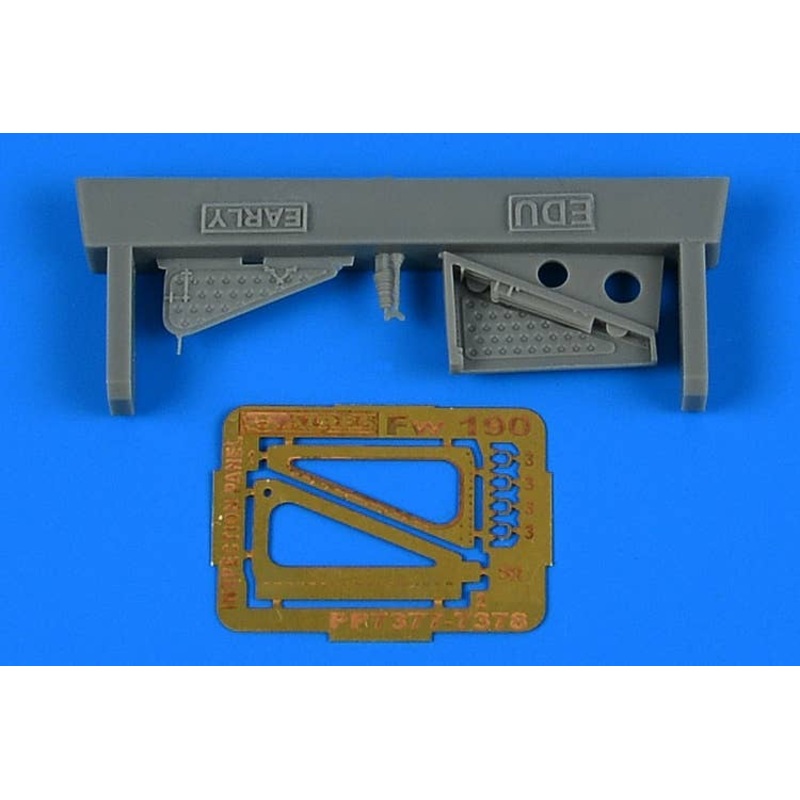 1/72 Fw 190 inspection panel - early (for Eduard)