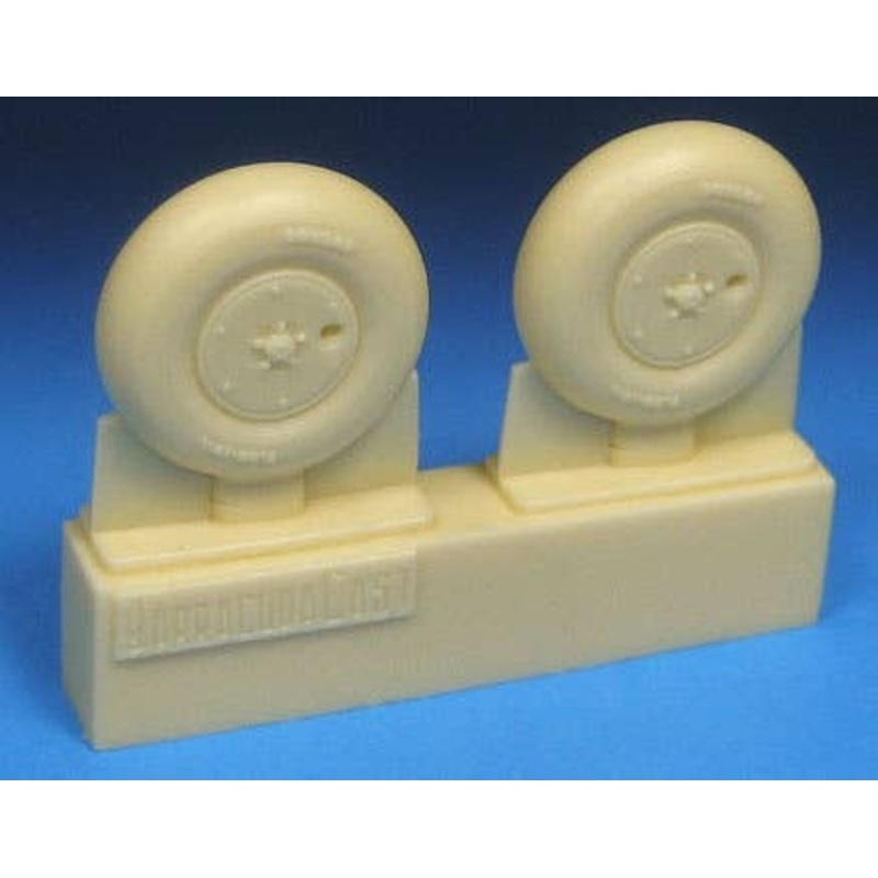 1/48 Spitfire Mk. I - IX Five Slot Covered Mainwheels