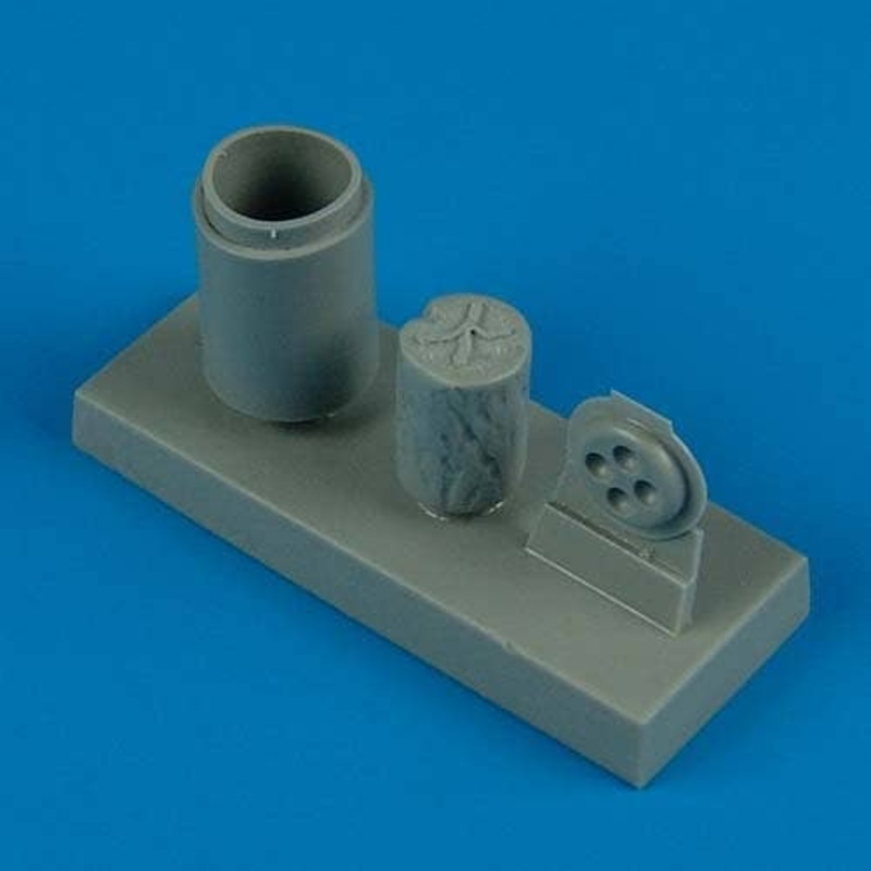 1/48 SBD Dauntless Life Raft Container