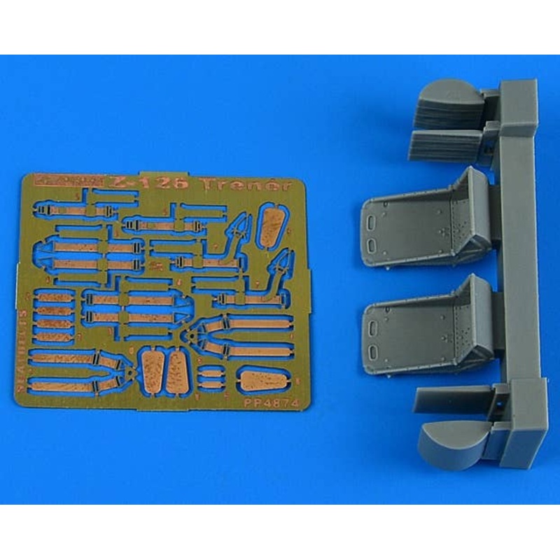 1/48 Z 126 Trener Seats