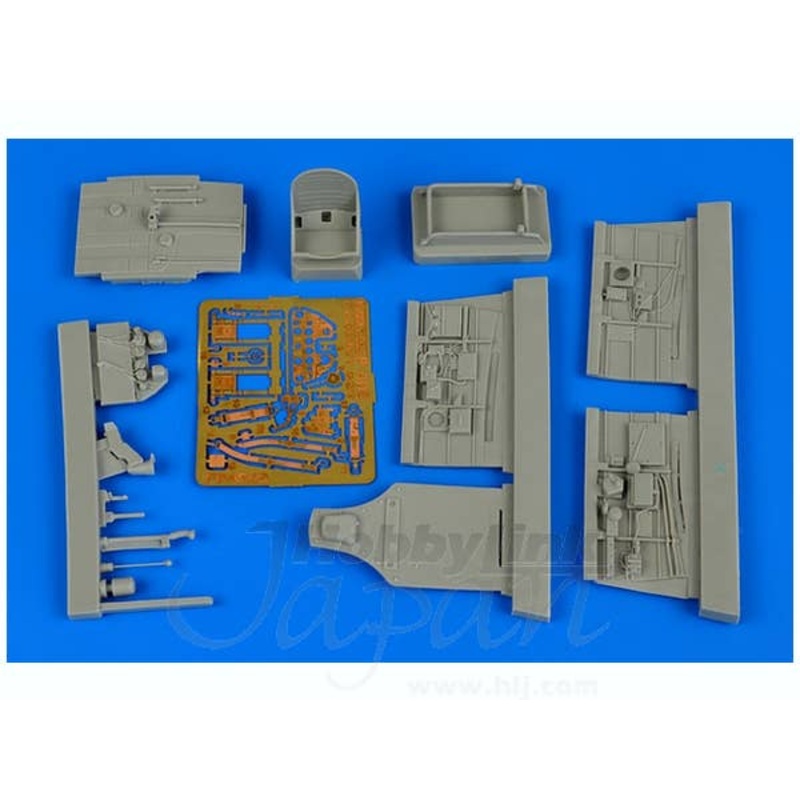 1/48 P-40M Kitty Hawk Cockpit