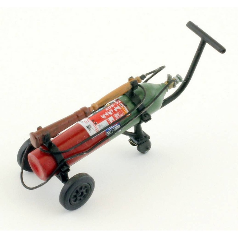 1/48 YC-50X wheeled Aircraft Rescue and Fire Fighting extinguisher