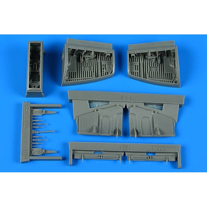 1/48 SAAB J29 Tunnan wheel bay (for HOBBY BOSS)