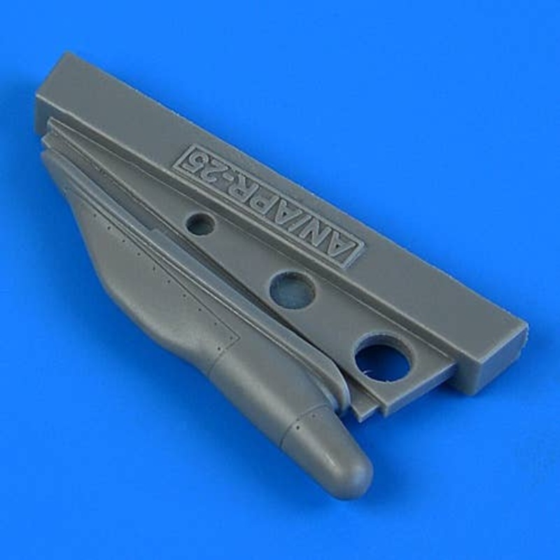 1/48 F-4B Phantom II chin pod AN/APR-25 system (for TAMIYA)