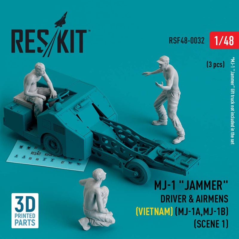 1/48 MJ-1 Jammer Driver & airmens (Vietnam) (MJ-1A,MJ-1B) (scene 1) (3 pcs) (3D Printed)