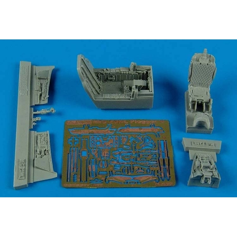 1/48 MiG-23ML Flogger G Cockpit Set (for Trumpeter)