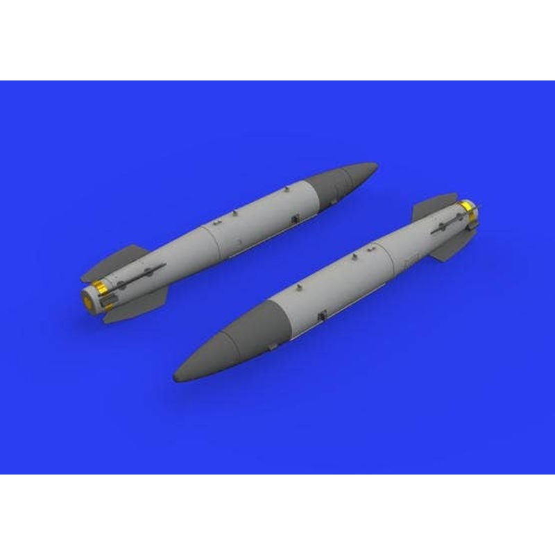 1/48 B43-1 Nuclear Weapon w/SC43-3/-6 Tail Assembly
