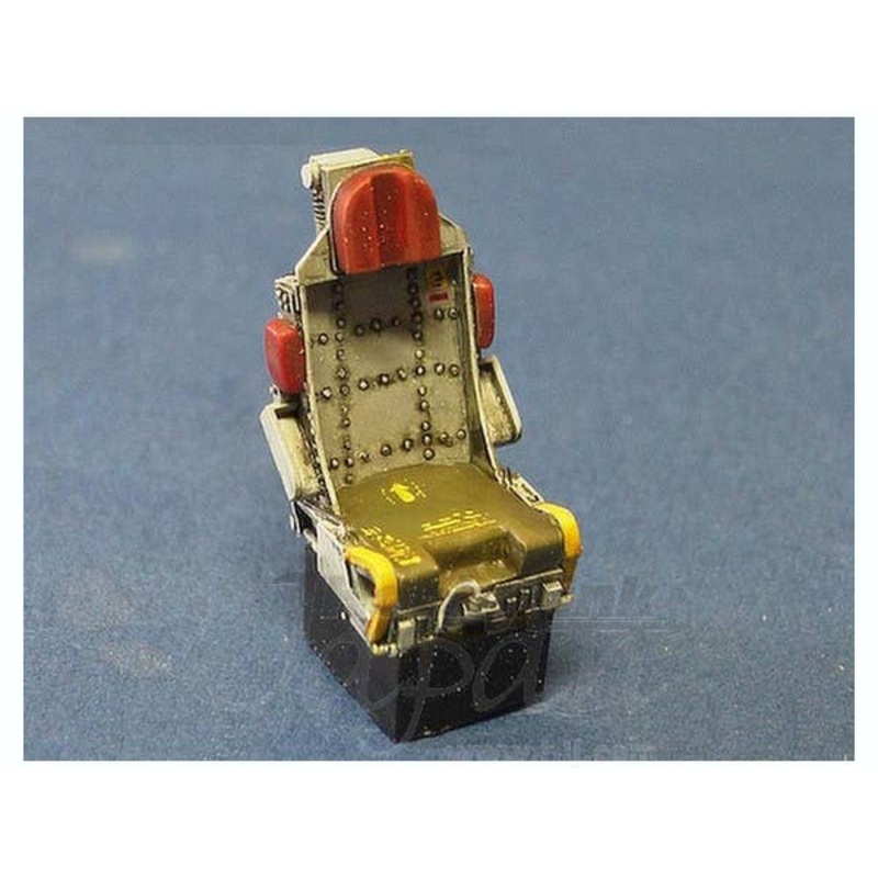 1/48 F-100 Seats Set (wo/Belt) 2 ea.
