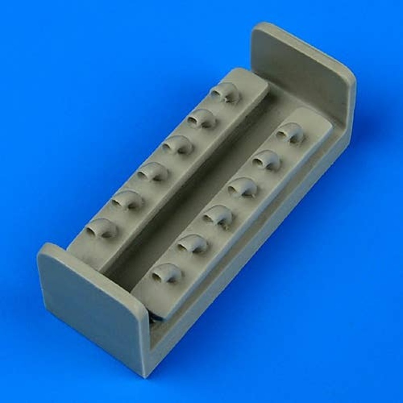 1/48 P-40E Kittyhawk Exhaust (Italeri/ATM)