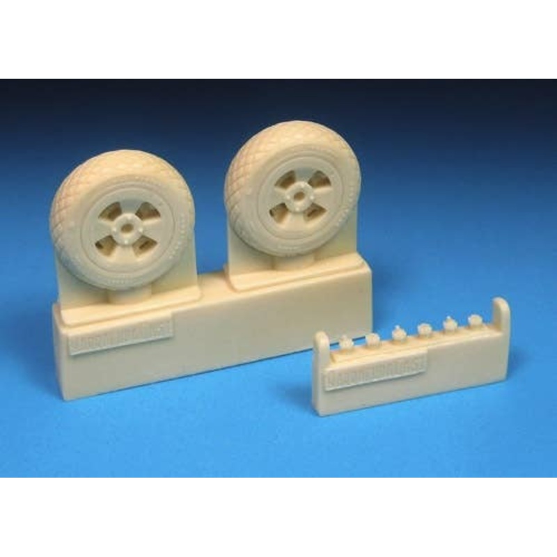 1/48 Sea Fury Mainwheels - Diamond Tread (for Airfix, Falcon, Hobbycraft, Trumpeter)