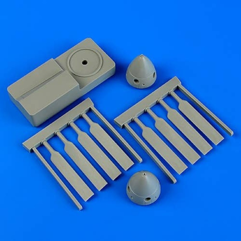 1/48 Tu-2 Propellers (4 Blades) w/ Tool