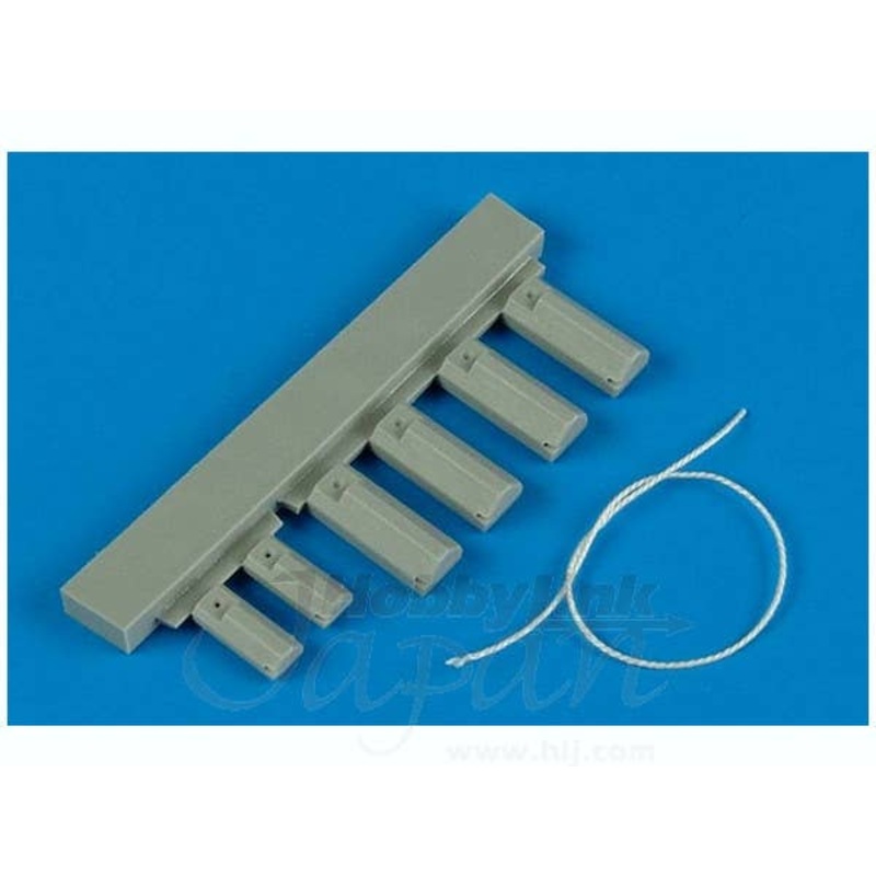 1/48 Land Based Wooden Wheel Chock