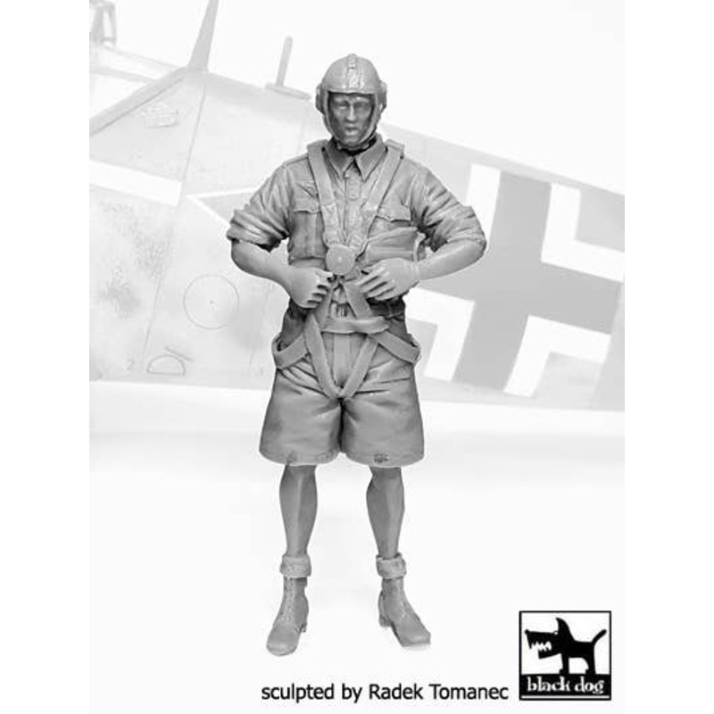 1/32 German Luftwaffe Pilot Africa No.4
