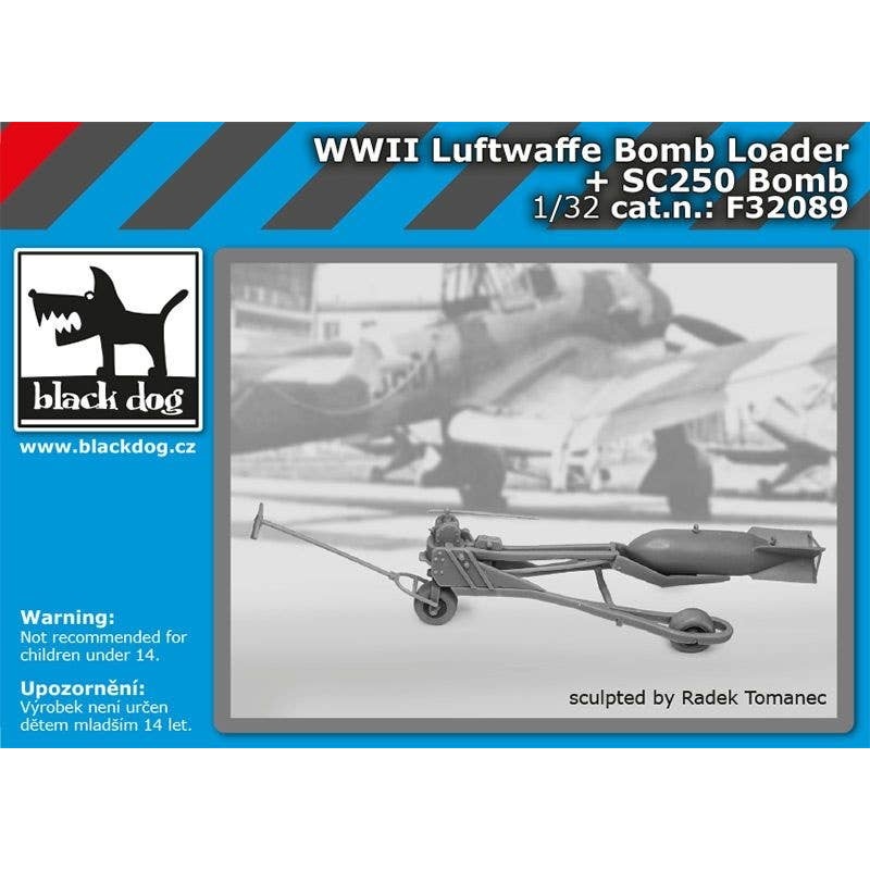 1/32 WW II Luftwaffe Bomb Loader + SC250 Bomb