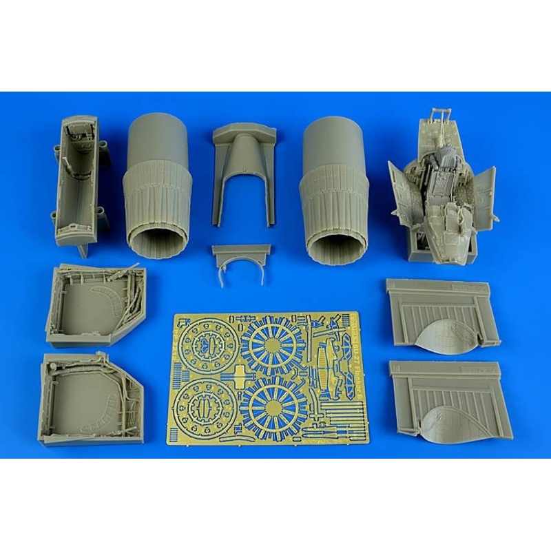 1/32 Su-27 Flanker B Detail Set (for Trumpeter)