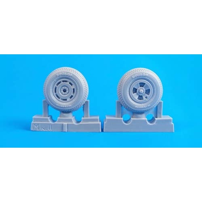 1/32 Hawker Tempest Mk.II, Mk.V, Mk.VI Square Tread Pattern Main Wheels