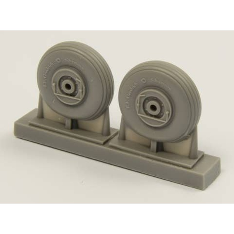 1/32 IAR-81C Late Mainwheels for SH./Azur/From Kit