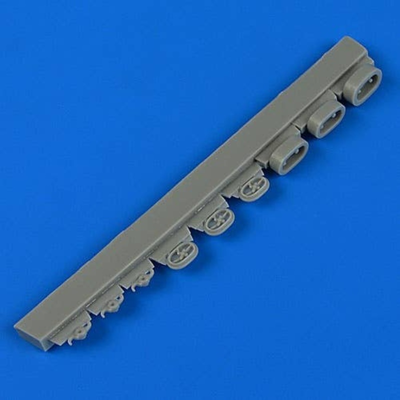 1/32 Fw 190F-8 Fuel Point with Covers