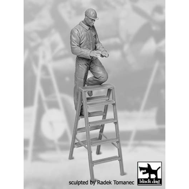 1/32 Mechanics Personnel USAAF 1940-45 No.2