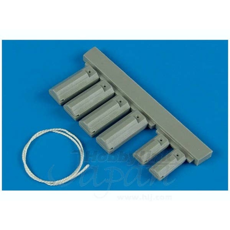 1/32 Land Based Wooden Wheel Chock