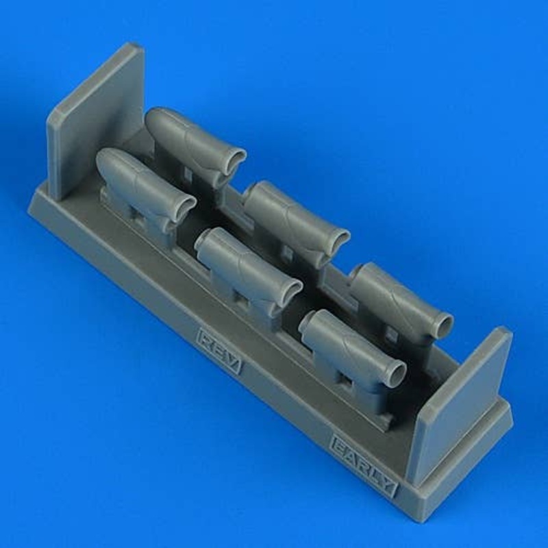 1/32 Hawker Hurricane Mk. IIb early exhaust