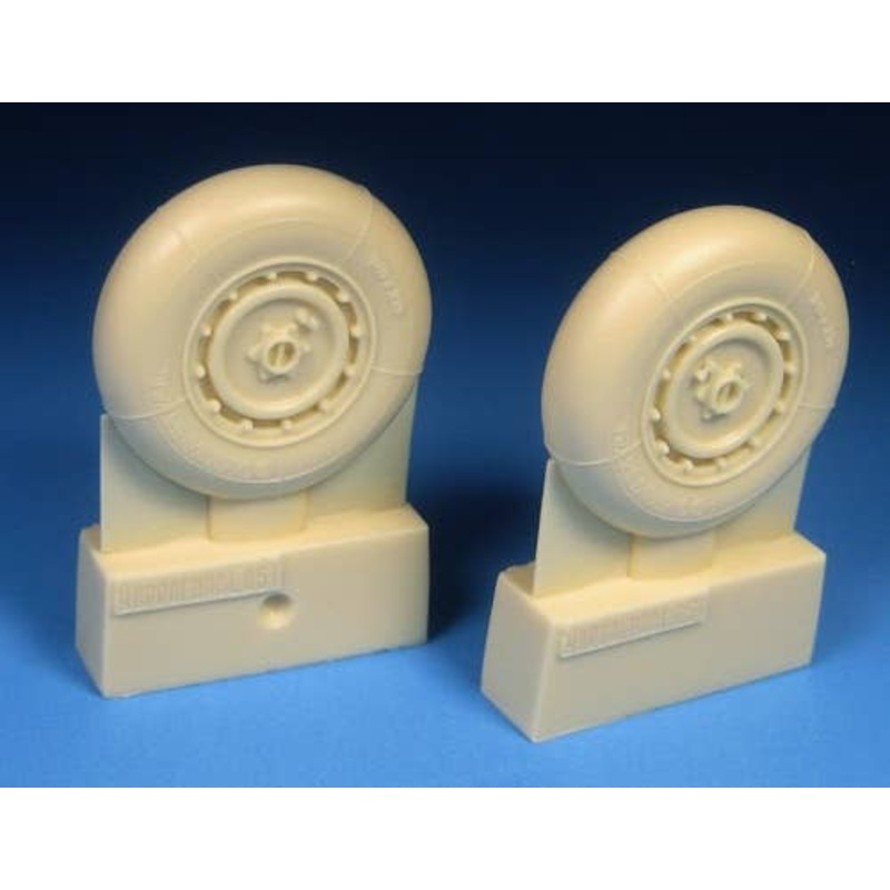 1/32 Ta 152H Mainwheels