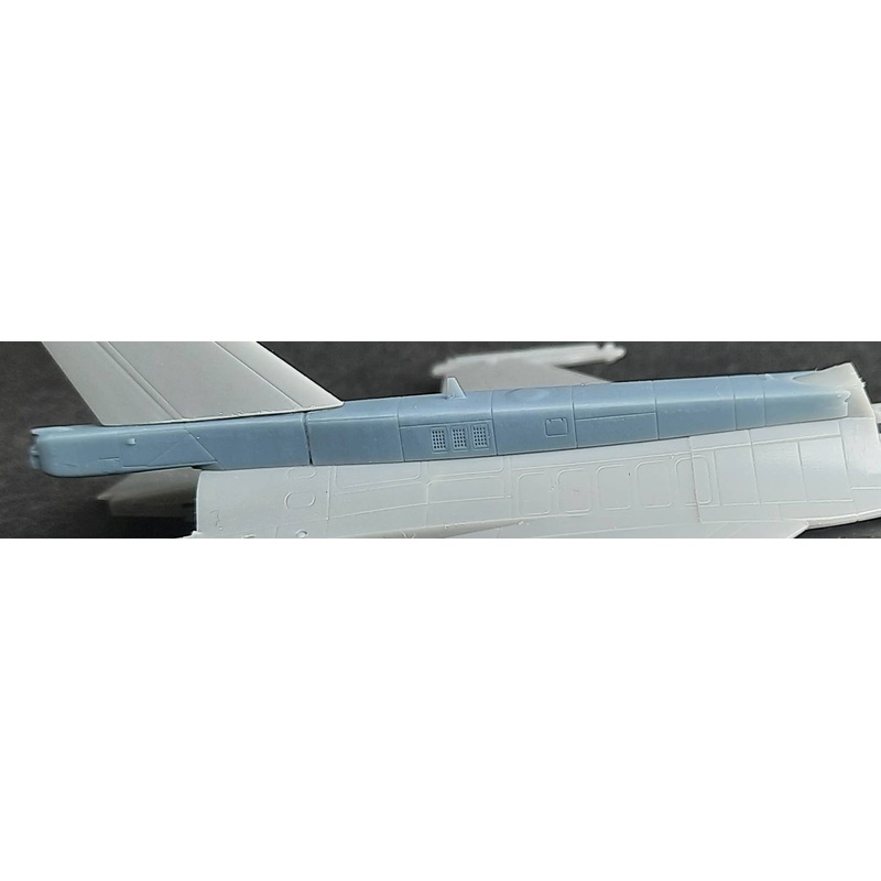 1/144 F-16 dorsal spine, Polish version, for Trumpeter