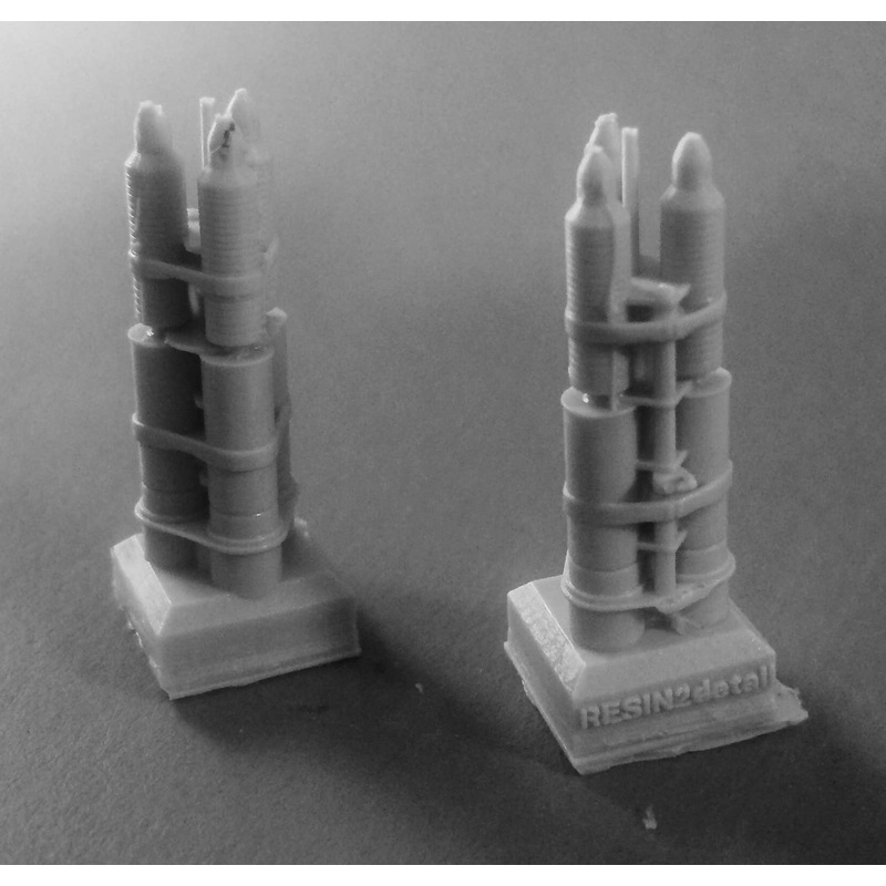 M40 USAAF Parafrag Bombs - Set of 2