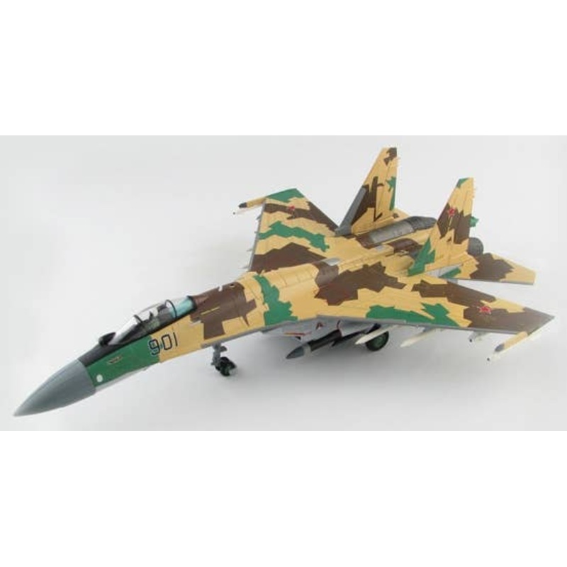 1/72 Su-35 Flanker Prototype 901