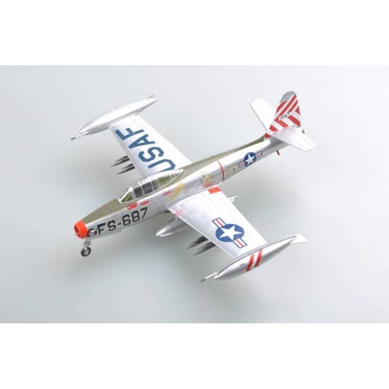 1/72 F -84E ThunderJet 9th Fighter Bomber Squadron
