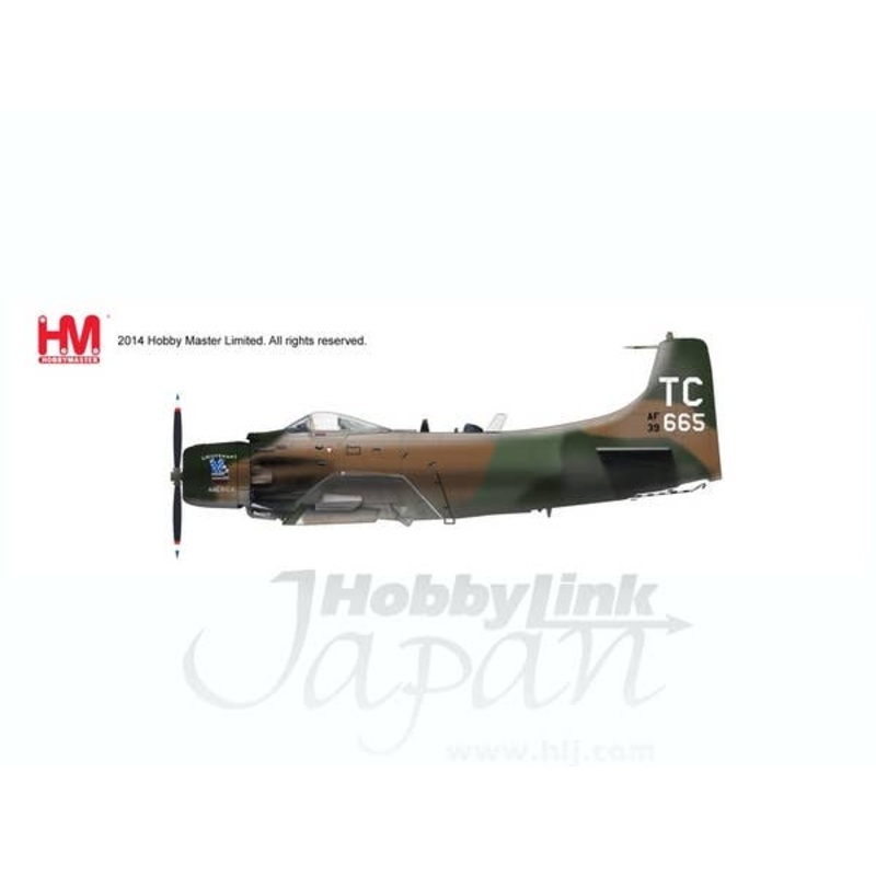 1/72 A-1H Skyraider Lieutenant America